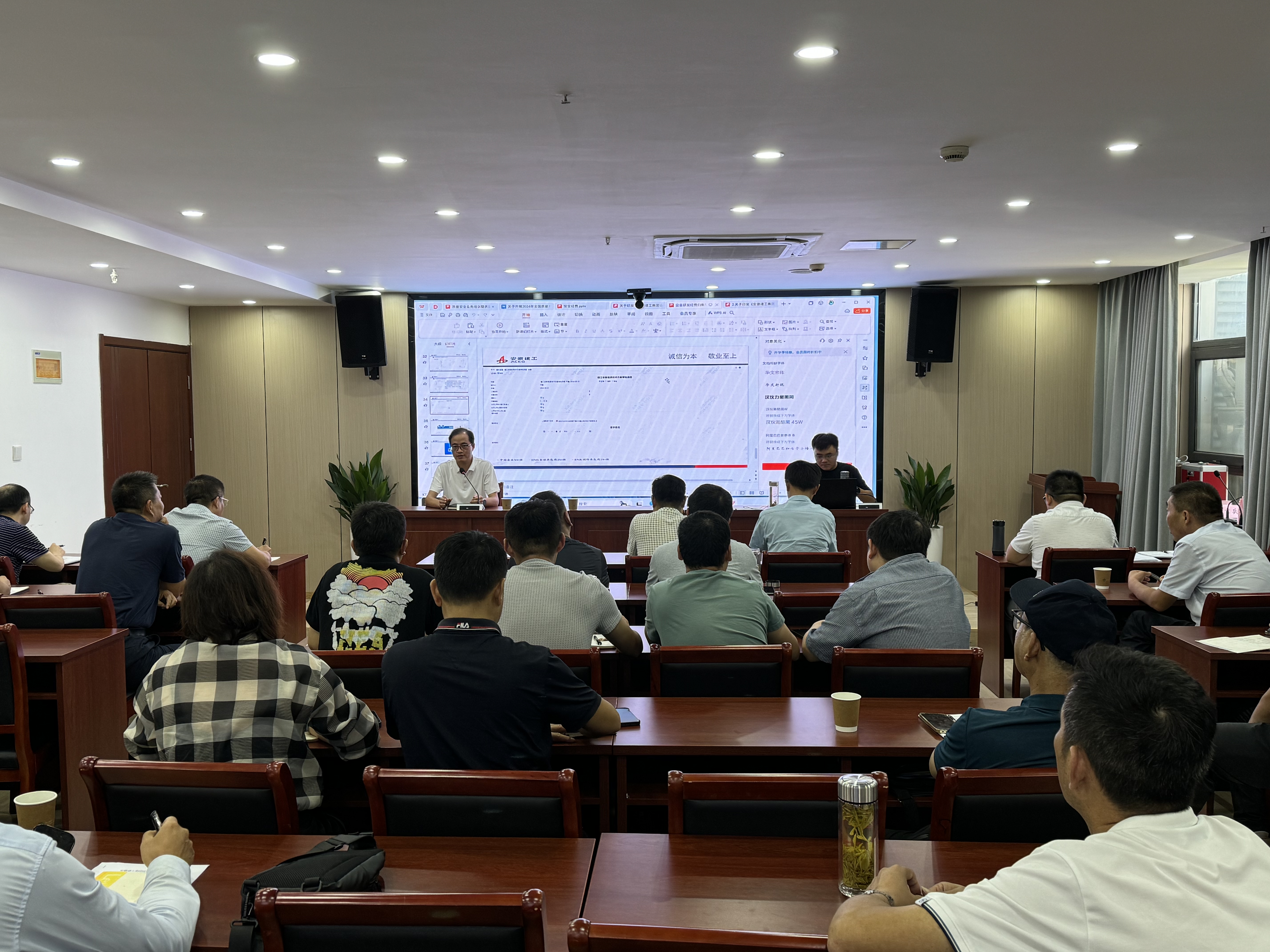 6575ad41e002bb15c2b4d7b7ccf90b1e.jpg 6575ad41e002bb15c2b4d7b7ccf90b1e.jpg